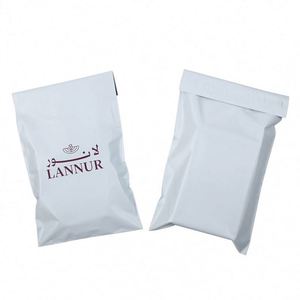 ถุงพลาสติก LDPE สำหรับส่งพัสดุ พิมพ์โลโก้สีตามสั่ง ย่อยสลายได้ทางชีวภาพ - Product Image 4