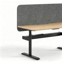 Bureau debout électrique moderne avec écran de confidentialité, bureau de travail en bois réglable en hauteur avec cloison acoustique pour bureau à domicile