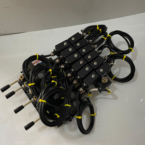 วาล์วไฮดรอลิกไฟฟ้าแบบหลายทาง SKBTFLUID 24V ป้องกันการระเบิด วาล์วไฮดรอลิกแม่เหล็กไฟฟ้าแบบเกลียวเหล็กหล่อ - Product Image 1