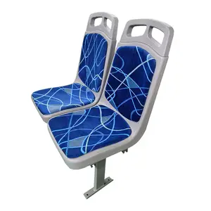 Yastık pedi için isteğe bağlı yumuşak şehir otobüsü renk deseni ile metal çerçeve ve bacak ile HDPE şişirme plastik kentsel otobüs koltuk