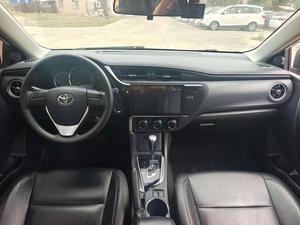 Venta al por Mayor de Toyota <span class=keywords><strong>Corolla</strong></span> <span class=keywords><strong>2018</strong></span> 1.2T <span class=keywords><strong>S</strong></span>-CVT GL, Auto Usado a <span class=keywords><strong>Precio</strong></span> Económico, Auto de Bajo Consumo, Gran Oferta - Product Image 4