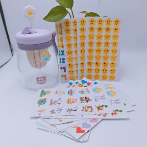 Étiquettes de dessin animé pour l'éducation de la petite enfance autocollants <span class=keywords><strong>smiley</strong></span> coupés autocollants décoratifs colorés autocollants de récompense pour enfants - Product Image 4