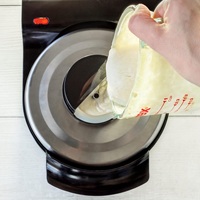 Machine à sandwichs aux œufs électrique, machine à crêpes fourrées en quelques minutes, revêtement antiadhésif en acier inoxydable pour un petit-déjeuner ou un dessert délicieux