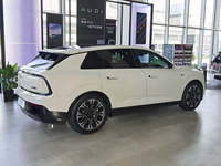 Véhicule électrique Audi E7X Pioneer Pro Pure EV 2026, SUV intermédiaire-grand format, idéal pour la ville, les voyages d'affaires, les sorties en famille et les escapades de fin de semaine en plein air - Vente Flash
