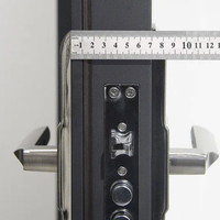 Porte de sécurité antivol en acier et bois massif avec moustiquaire en fibre de verre pour usage extérieur, disponible en commande en gros