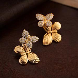 Alta calidad mujeres hermosa joyería de moda de lujo dorado niñas circón mariposa ala Stud pendientes - Product Image 2