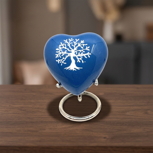 Urna Funeraria de Cerámica en Forma de Corazón Azul con Diseño de Árbol Blanco, Estilo Moderno y Duradero para Cenizas de Mascotas - Product Image 4