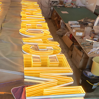 Letrero con Logotipo Personalizado en 3D con Espejo Infinito LED, Letras de Acero Inoxidable con Efecto Abismo Profundo para Fachadas de Tiendas, Negocios, Edificios Exteriores y Hogares