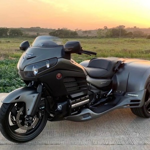 Motocyclette Cruiser à trois roues d'occasion importée pour Gold Wing 1800cc, fabriquée en Chine, vitesse 180, longue distance - Product Image 1