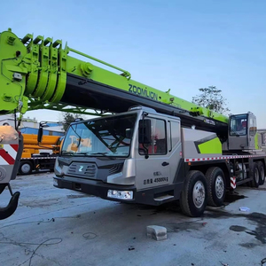 Grue sur camion Zoomlion QY80V de 80 tonnes d'occasion, moteur Weichai, pompe hydraulique Liyuan, homologuée à la vente - Product Image 1