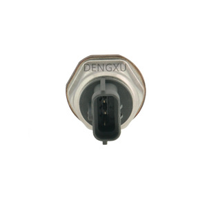 Pressostat de pression de carburant Common Rail, filetage G1/4, matériau laiton, IP65, pression de service maximale 100 psi - Product Image 3