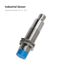 Sensor Proximitas Induktif PNP NO+NC Jarak Deteksi 8mm Terlindungi IP67 Kuningan Berlapis Nikel Pemasangan Rata 10-30V