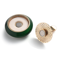 Nouveau créatif petit rond en métal voiture évent désodorisant diffuseur Clip parfum de voiture