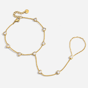 Pulsera de circonita en forma de corazón, cadena de acero de titanio chapada en oro, regalo de joyería para mujer, accesorio de moda elegante - Product Image 1