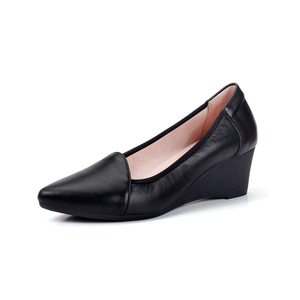Escarpins professionnels en cuir noir pour femmes, <span class=keywords><strong>chaussures</strong></span> de travail à semelle souple compensée et bout pointu, idéales pour le trajet quotidien et confortables pour le printemps - Product Image 1
