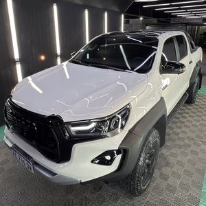 Accesorios de coche a <span class=keywords><strong>precio</strong></span> de fábrica para Toyota <span class=keywords><strong>Hilux</strong></span> 2016-2019 modificado a <span class=keywords><strong>2023</strong></span> GR Sport Body Kit con parachoques delantero Grill Wheel Arch - Product Image 4