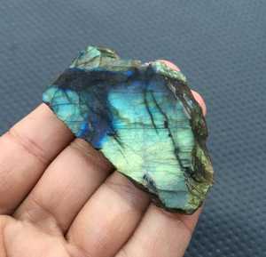 หินลาบราโดไรต์ธรรมชาติ ขายดี ของแท้จากอินเดีย คุณภาพเยี่ยม สวยงามโดดเด่น ไม่เหมือนใคร ราคาส่ง - Product Image 3