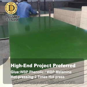 Contrachapado WBP con pegamento verde, recubierto con película de PP, 4x8 pies, núcleo combinado de abedul y eucalipto, impermeable, para encofrados - Product Image 1