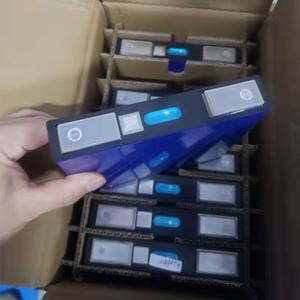 <span class=keywords><strong>3</strong></span>.2v 50ah lifepo4电池组32700 <span class=keywords><strong>3</strong></span>.2v 30ah棱柱lifepo4电池单元<span class=keywords><strong>3</strong></span>.2v，<span class=keywords><strong>3</strong></span>.2v 5000mah <span class=keywords><strong>3</strong></span>.2v 40ah lifepo4电池单元 - Product Image 4