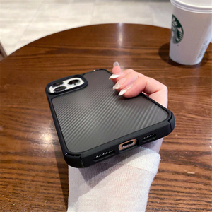 Pour <span class=keywords><strong>iPhone</strong></span> 14 Coque de té<span class=keywords><strong>l</strong></span>éphone antichoc en fibre de carbone pour <span class=keywords><strong>iPhone</strong></span> 13 12 Mini 11 15 Pro Max 7 <span class=keywords><strong>8</strong></span> Matte Bumper Transparent Armor Cover - Product Image 3