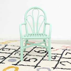 Nouvelle Arrivée Chaise Enfant en Rotin Naturel Forme Fleur Turquoise Clair Écologique Style Nordique pour Extérieur Cuisine Fête Chambre Enfant - Product Image 1