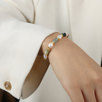 Pulseras de Perlas de Agua Dulce Barrocas con Piedras Naturales Hechas a Mano, Estilo Vintage de Lujo Ligero, Chapadas en Oro de 18K y Acero Inoxidable Bingxin