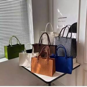 Sac Fourre-Tout de Courses en Feutre Coloré Écologique Grande Capacité, Personnalisé avec Logo et Motif Léopard, pour Vente en Gros - Product Image 5