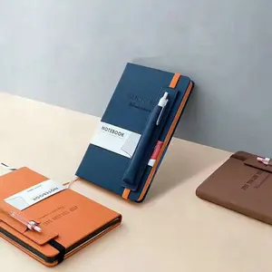 Cuaderno de diario de cuero PU con bolsa para bolígrafos A5 Libro de agenda planificador personalizado