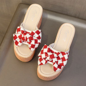 Sandales d'été coréennes à talons hauts et fleurs, style décontracté, talon compensé, mode féminine, semelle épaisse, bout ouvert, sandales fraîches - Product Image 4