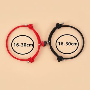 2 bracelets magnétiques pour couples, pour femmes et hommes, en corde tressée noire et rouge, avec breloques en forme de cœur, bracelet assorti pour amoureux, cadeaux - Product Image 3