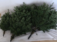 Sapin de Noël pré-éclairé en PE et PVC, forme de sapin, écologique, facile à assembler, avec lumières chaudes