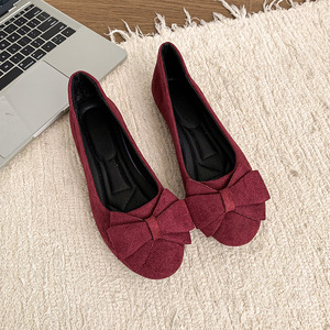 Vintage Versatile Solid Round Head Loafers Women 2025 Winter Tassel <b>Soft</b> Sole Fleece Lined Warm Slip-On Flat <b>Shoes</b> - Product Image 1