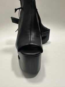 Sandalias de tacón alto y fino para mujer, estilo sexy, negras, con tiras que envuelven la pierna, suela de madera, para espectáculos. - Product Image 4