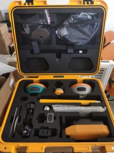 เครื่องรับสัญญาณ GEO-POSITION G6 Base G9L เลเซอร์ GPS GNSS RTK พร้อมเลเซอร์และกล้อง AR คู่ มาตรฐาน IP68 อัปเดต 20Hz - Product Image 4