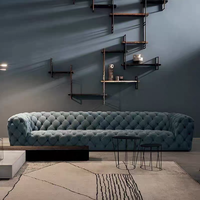 Canapé Chesterfield en cuir de luxe au design classique italien, mobilier moderne pour villa, canapé capitonné, canapé sectionnel pour la maison