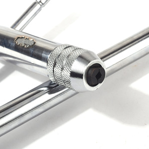 Llave de Trinquete Ajustable M3-M8 para Machuelos, con Accesorios de Roscado Extendido M5-M12 para Roscado Hacia Adelante y Hacia Atrás - Product Image 2