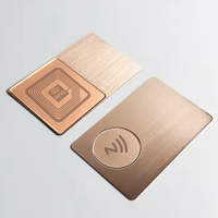 Cartes rfid entièrement en métal de haute qualité gravées au laser vierges métalliques 13.56mhz uhf tag anti vip or rfid nfc carte de visite en métal