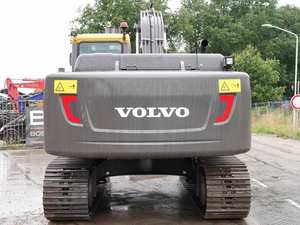 Machines de terrassement d'excavatrice sur chenilles Volvo EC200D d'occasion de haute qualité Garantie 1 an comprenant un engrenage de pompe à moteur à noyau - Product Image 6