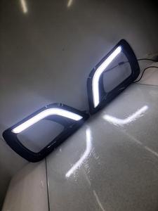 Brillo negro cubierta <span class=keywords><strong>para</strong></span> Nissan Navara NP300 2015 2016 señal estilo de LED de luz diurna DRL con niebla agujero lámpara - Product Image 4