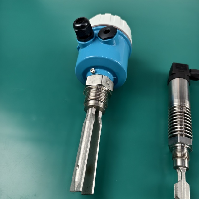 WanBang Instrument Explosion-Proof Vibration Level Switch with Tuning Fork Chuck-Type Connection Aluminium Alloy & SS304