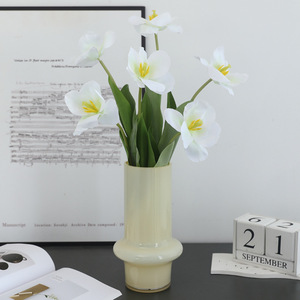 Tulipanes Artificiales de Color Azul Claro, Flores de Seda de Alta Simulación, Accesorios de Decoración para el Hogar y Bodas - Product Image 3