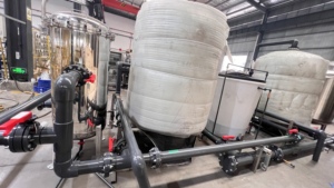 Automatic <strong>Control</strong> Industrial 25T/H Dual FRP Tank Water Softener <strong>Filter</strong> - Product Image 3