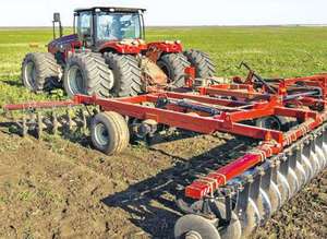 Arado de discos hidráulico diésel de montaje trasero con componentes de engranajes para tractor, máquina de arado agrícola de servicio pesado - Product Image 3