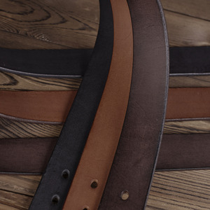 WIZNEERK Sabuk Kulit Asli Pria Vintage Distressed, Sabuk Pinggang Kulit Full Grain Tekstur Alami yang Kokoh untuk Celana Jeans - Product Image 6