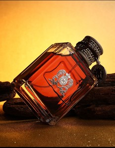 <span class=keywords><strong>Perfume</strong></span> Masculino <span class=keywords><strong>Bad</strong></span> <span class=keywords><strong>Boy</strong></span>, Fragancia Amaderada y Aromática, Eau de Toilette de Larga Duración, Aroma Fresco y Ligero para Estudiantes - Product Image 5