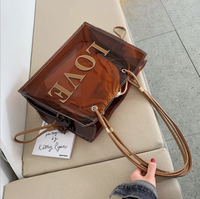 Sac fourre-tout transparent en PVC pour l'été, sac en gelée transparent tendance avec logo 'Love' cousu, grande capacité, intérieur en toile plastique, sacs à main pour femmes