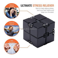 Infinity Magic Cube pour enfants et adultes Mini Gadget Spinner jouet Fidget meilleur pour le Stress et l'anxiété, soulage et tue le temps noir