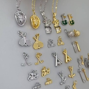 Pendentif sportif créatif et mignon plaqué or 18 carats, charme balle de <span class=keywords><strong>golf</strong></span>, gant de baseball, raquette de tennis, accessoires de bijoux DIY - Product Image 1