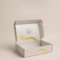 Boîte d'expédition en carton ondulé avec revêtement UV gaufré, blanc, bleu, rose, logo personnalisé pour emballage cadeau, cosmétique, boîte en papier