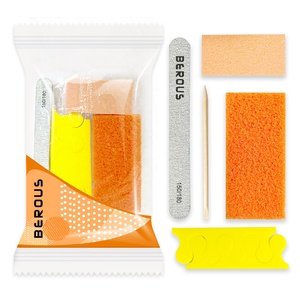 Berous Kits de voyage professionnels de <span class=keywords><strong>manucure</strong></span> et pédicure, <span class=keywords><strong>prix</strong></span> usine, 4 pièces/5 pièces, ensembles de <span class=keywords><strong>manucure</strong></span> et pédicure jetables - Product Image 1
